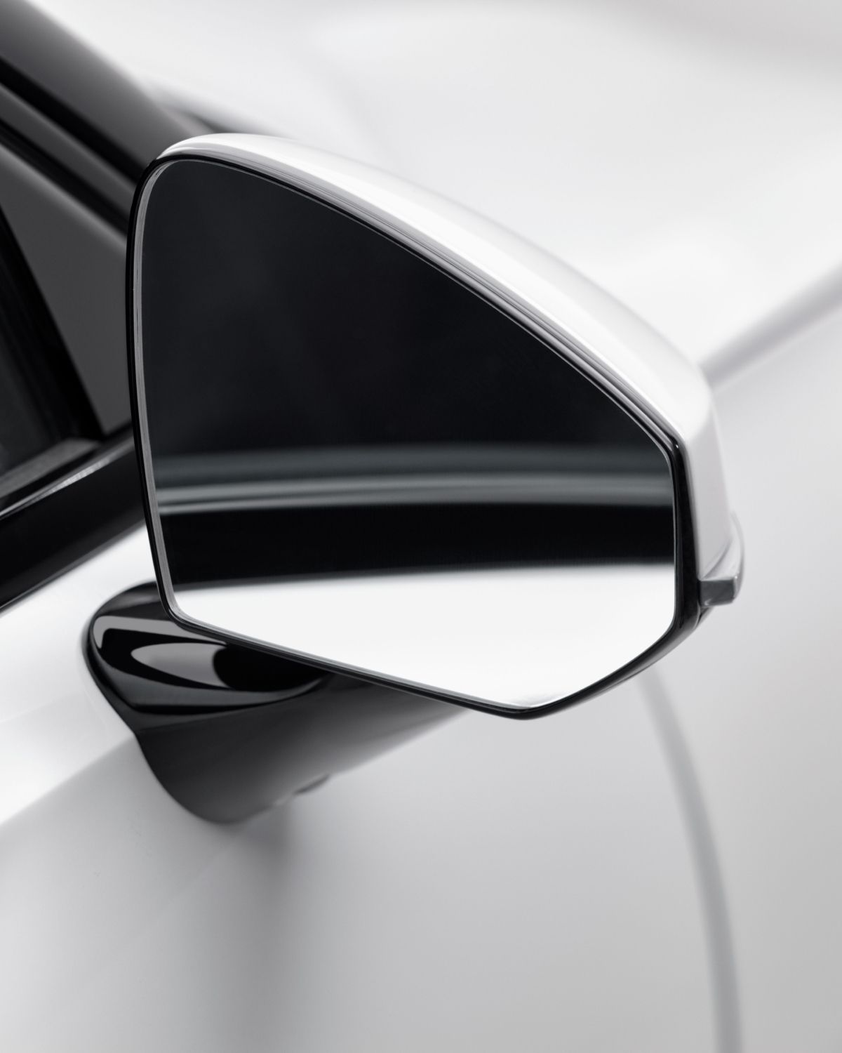 Polestar on sale 2 exterior